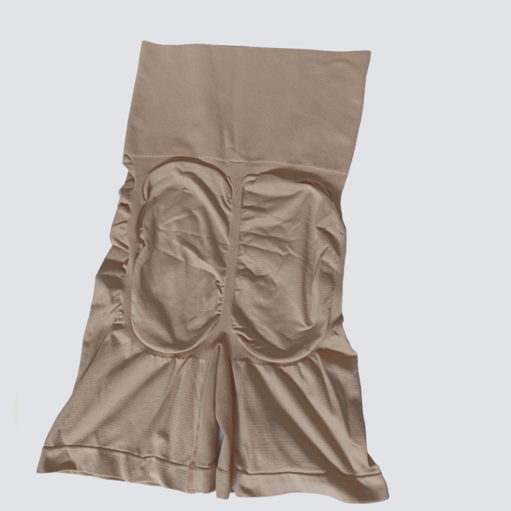 Body Shaper Make Your Outfits fit Perfectly Smooth Beige Small